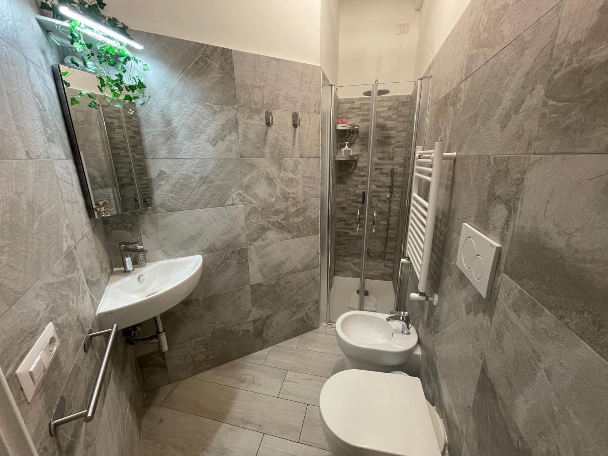 Smart Home - Trilocale Con Parcheggio Privato Řím Exteriér fotografie